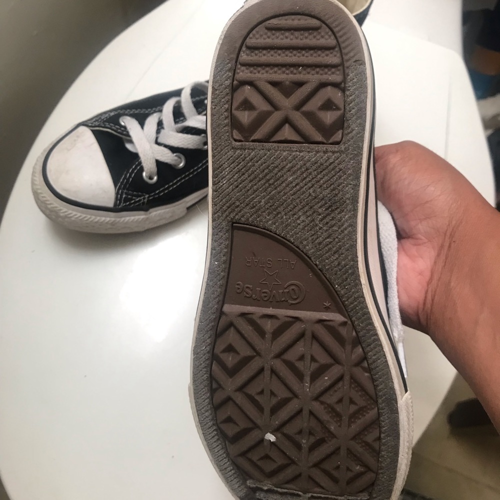 Converse - Picture 2 of 3